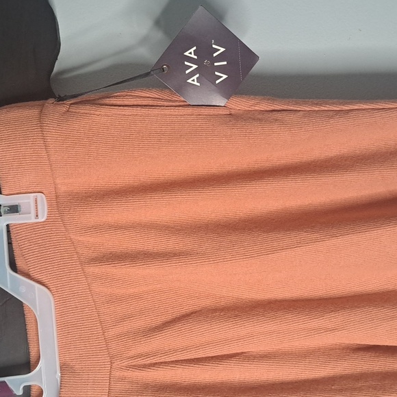 Ava & Viv Ribbed Capri Size 1X #New Inseam:24.5 Length:36" Rise:14" - Picture 2 of 5